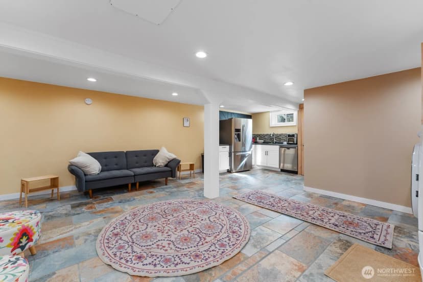 Property photo for 704 E Woodin Avenue, Chelan photo 24