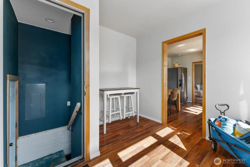 Property photo for 704 E Woodin Avenue, Chelan photo 19