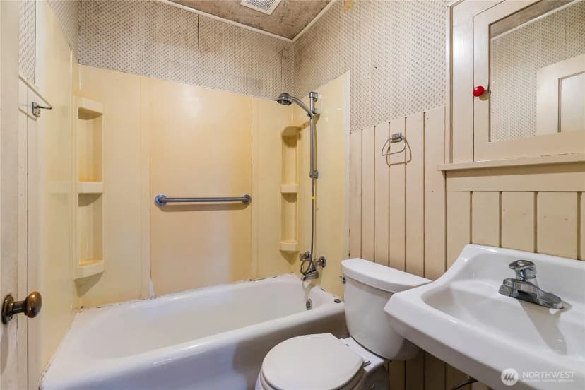 Property photo for 2805 Walnut Street, Bellingham photo 17