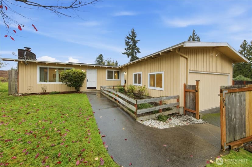 Property photo for 30221 5th Avenue S, Federal Way