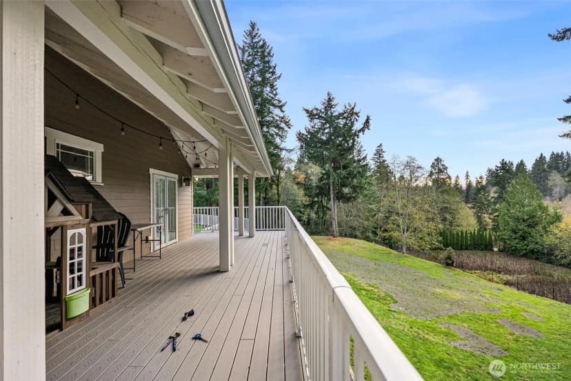 Property photo for 2300 Ne Solar View Court, Poulsbo photo 9