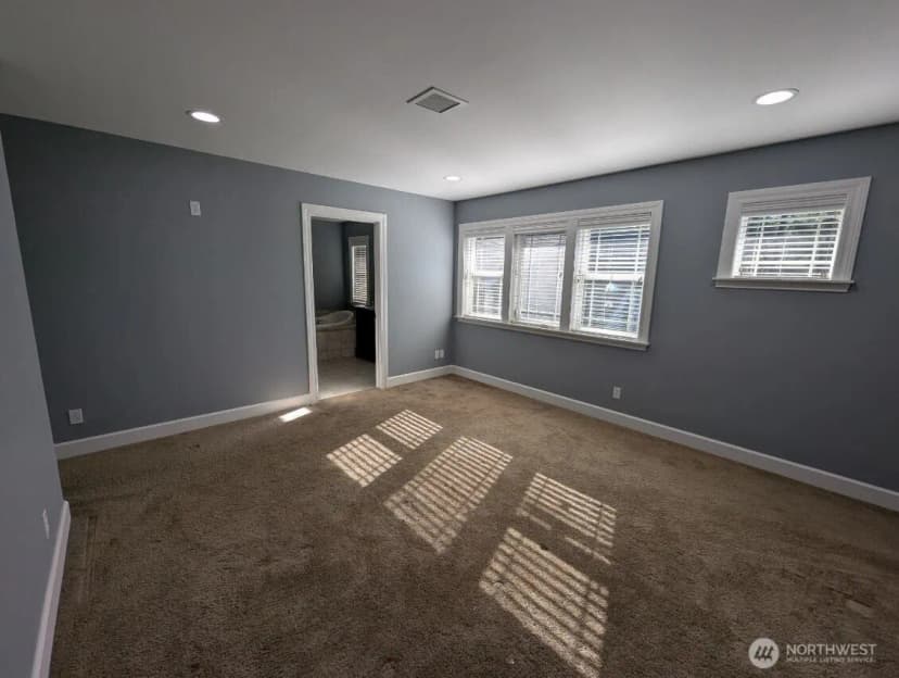 Property photo for 2300 Ne Solar View Court, Poulsbo photo 33