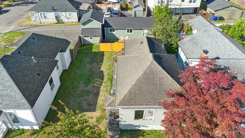Property photo for 1926 Colby Avenue, Everett photo 31