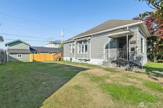 Property photo for 1926 Colby Avenue, Everett