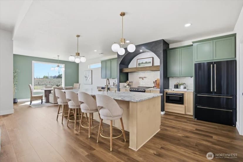 Property photo for 29183 Mammoth Dr, Kennewick photo 9