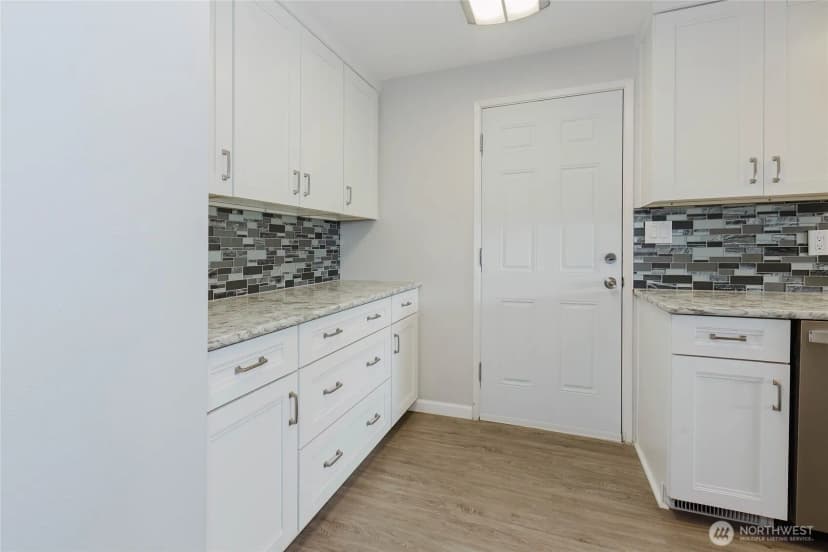 Property photo for 3804 Harbel Drive Ne, Bremerton photo 13