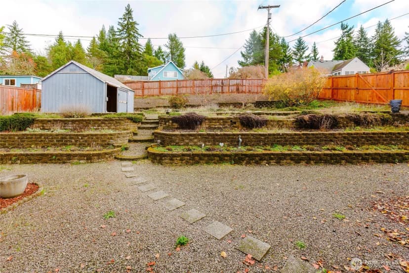 Property photo for 3804 Harbel Drive Ne, Bremerton photo 33