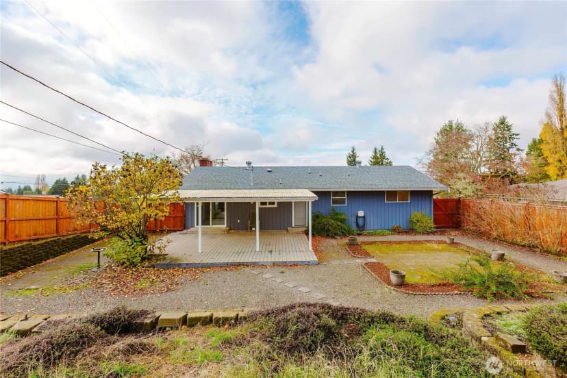 Property photo for 3804 Harbel Drive Ne, Bremerton photo 34