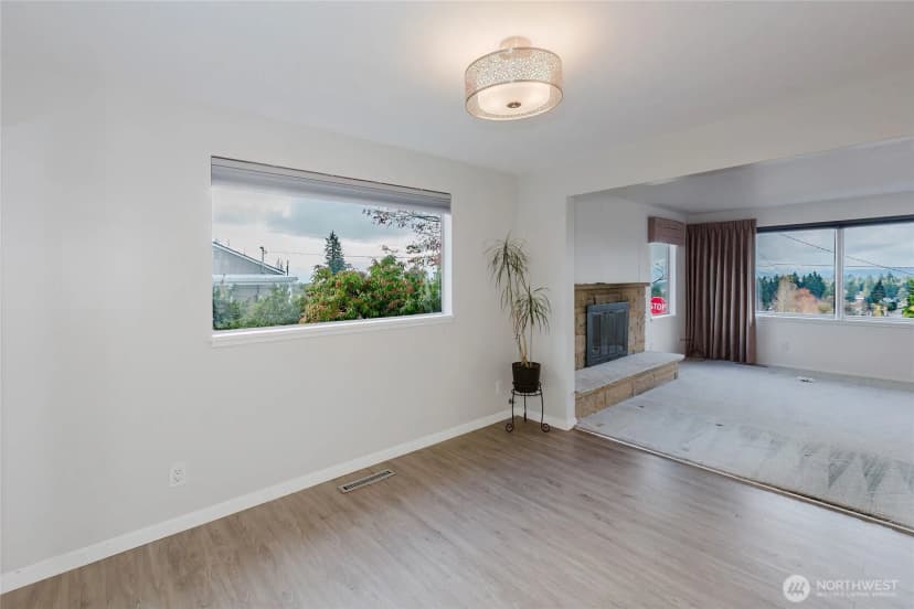 Property photo for 3804 Harbel Drive Ne, Bremerton photo 8