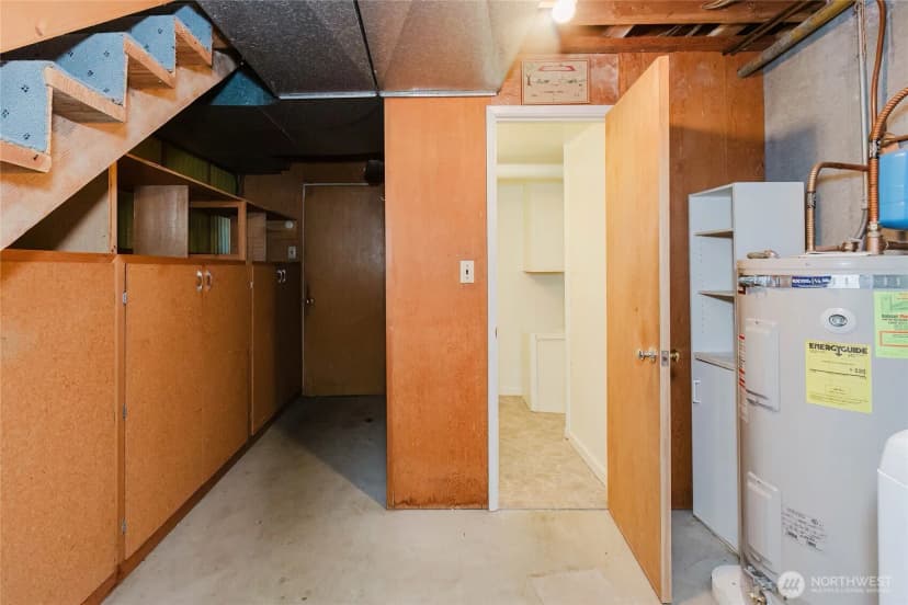 Property photo for 3804 Harbel Drive Ne, Bremerton photo 27