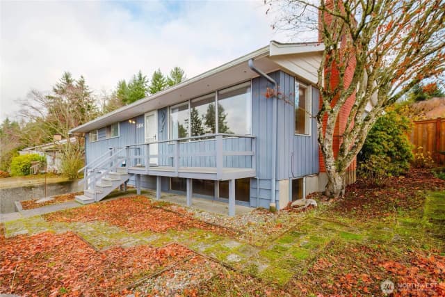 Property photo for 3804 Harbel Drive Ne, Bremerton photo 3