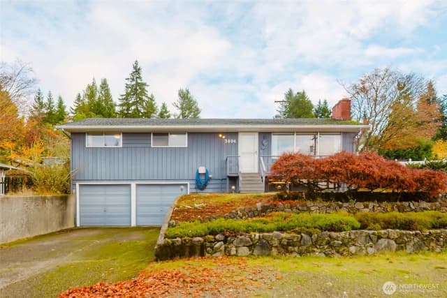 Property photo for 3804 Harbel Drive Ne, Bremerton