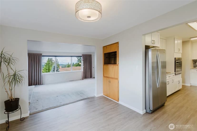 Property photo for 3804 Harbel Drive Ne, Bremerton photo 9
