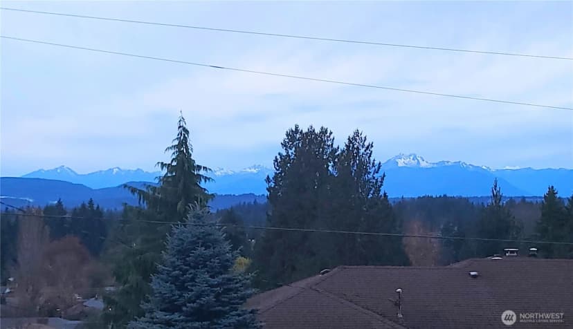 Property photo for 3804 Harbel Drive Ne, Bremerton photo 4