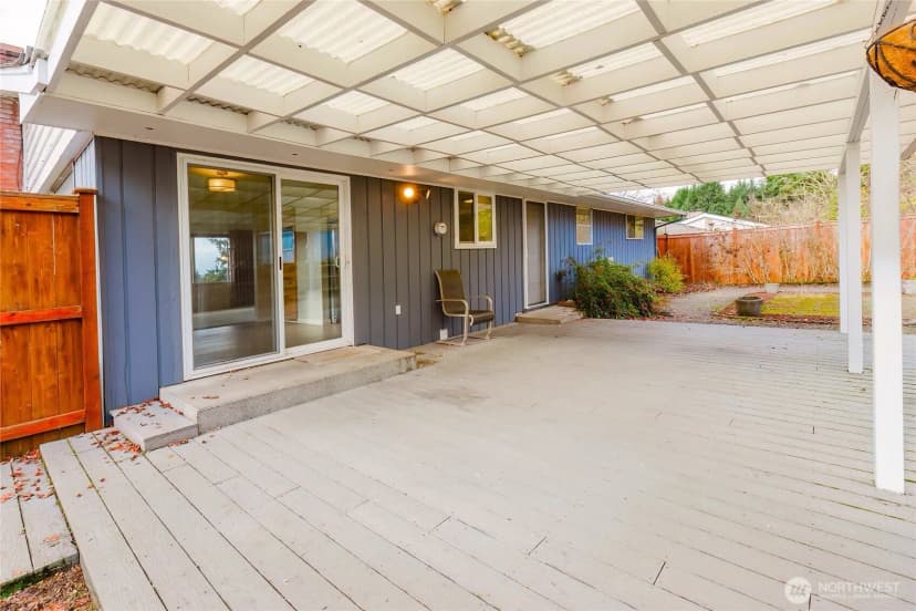 Property photo for 3804 Harbel Drive Ne, Bremerton photo 29