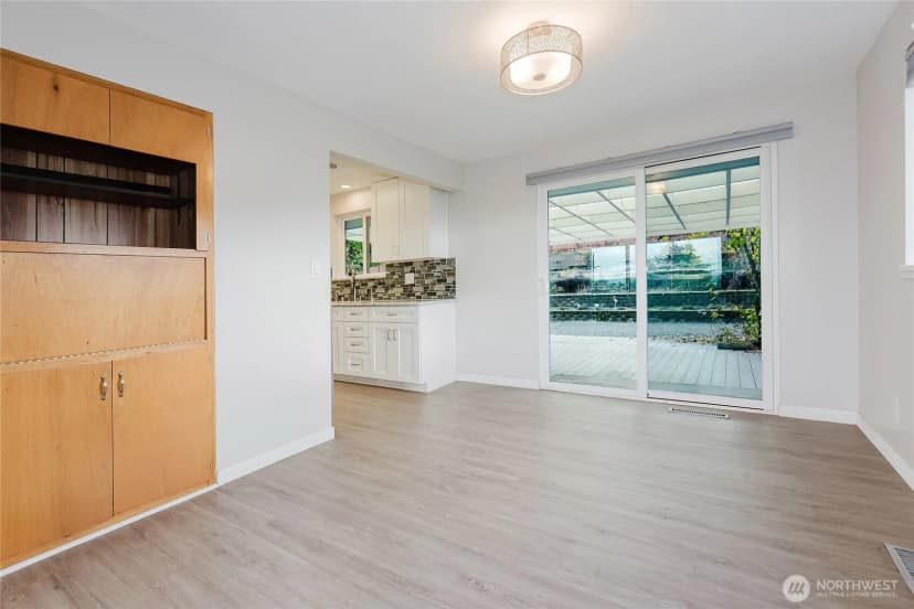Property photo for 3804 Harbel Drive Ne, Bremerton photo 7