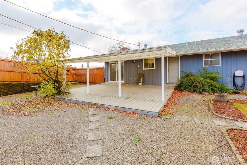 Property photo for 3804 Harbel Drive Ne, Bremerton photo 30