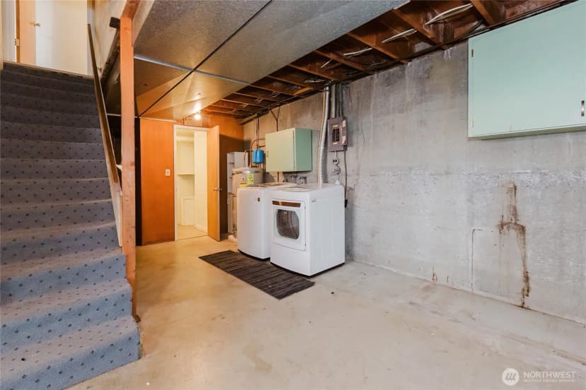Property photo for 3804 Harbel Drive Ne, Bremerton photo 22