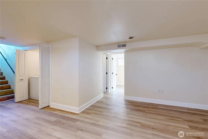 Property photo for 405 Se 8th Street, College Place photo 23