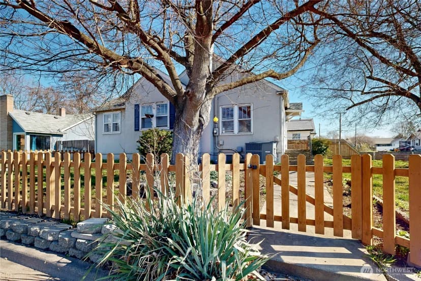 Property photo for 405 Se 8th Street, College Place photo 37