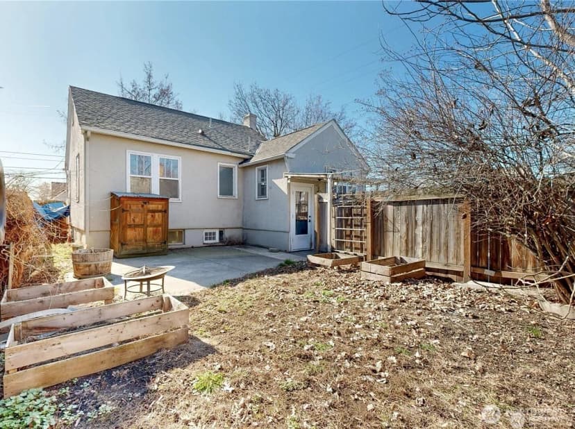 Property photo for 405 Se 8th Street, College Place photo 33