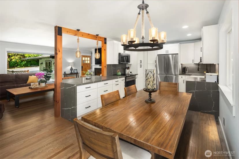 Property photo for 7245 Ne 170th Street, Kenmore photo 12