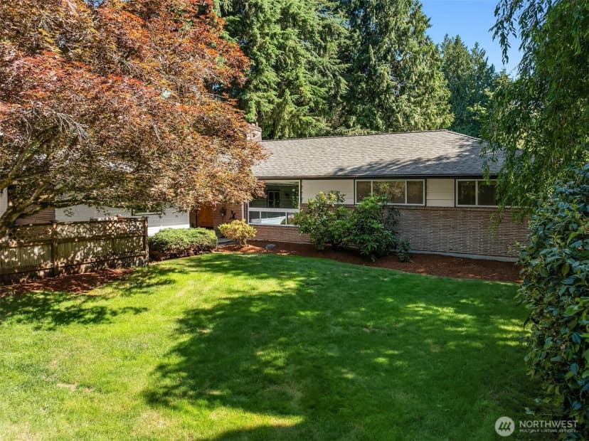 Property photo for 7245 Ne 170th Street, Kenmore