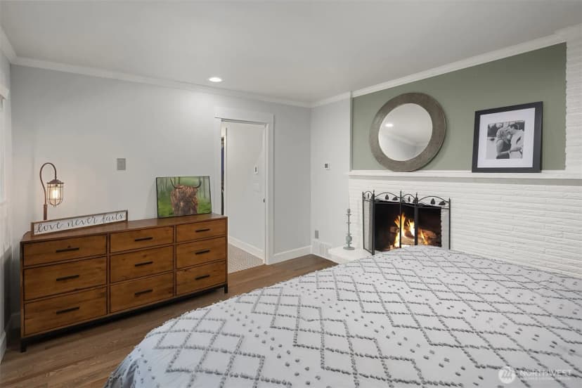 Property photo for 7245 Ne 170th Street, Kenmore photo 20