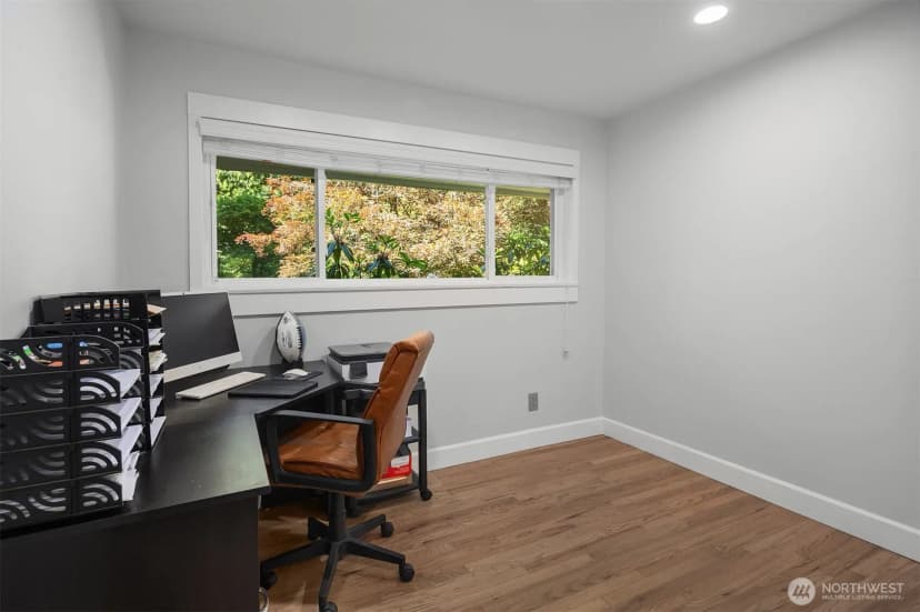 Property photo for 7245 Ne 170th Street, Kenmore photo 23