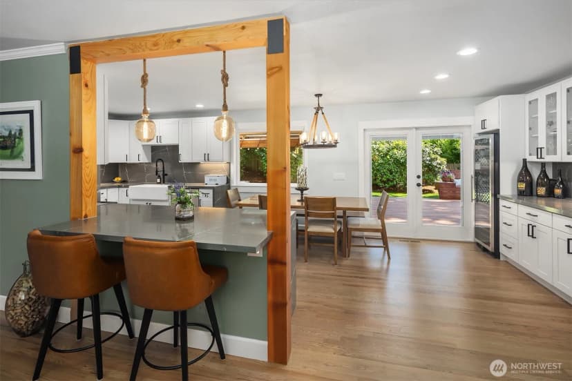 Property photo for 7245 Ne 170th Street, Kenmore photo 9