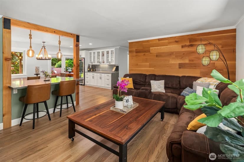 Property photo for 7245 Ne 170th Street, Kenmore photo 5