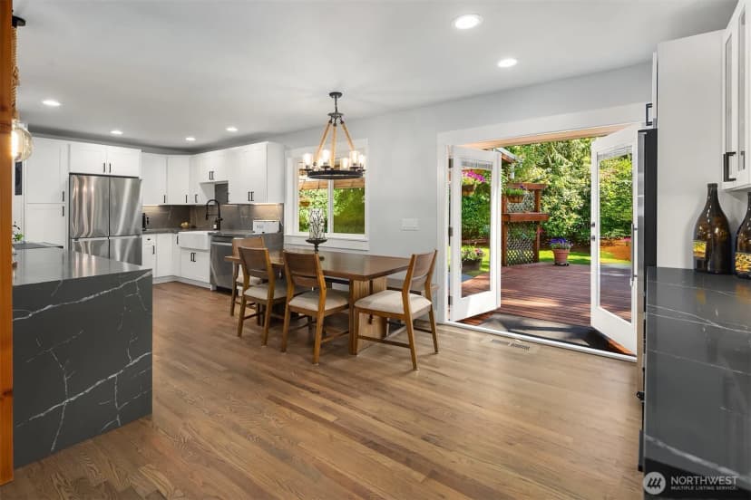Property photo for 7245 Ne 170th Street, Kenmore photo 10