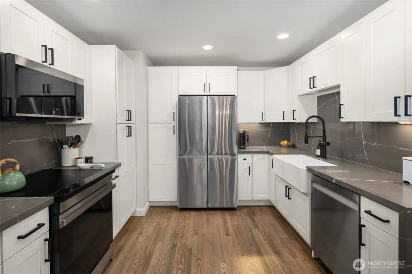 Property photo for 7245 Ne 170th Street, Kenmore photo 14