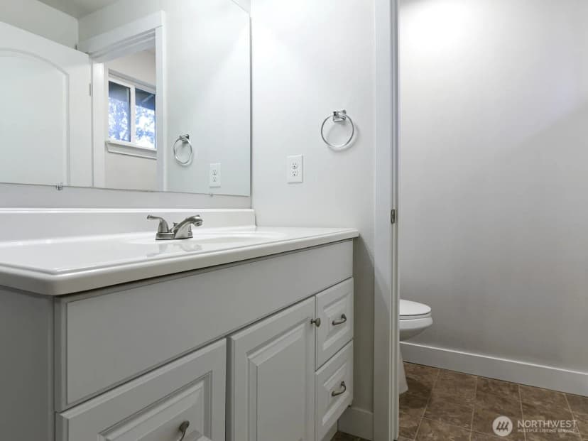 Property photo for 108 Washington Court Se, Yelm photo 18