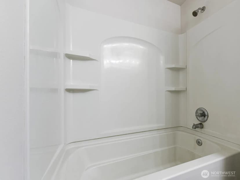 Property photo for 108 Washington Court Se, Yelm photo 15