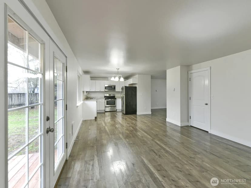 Property photo for 108 Washington Court Se, Yelm photo 10
