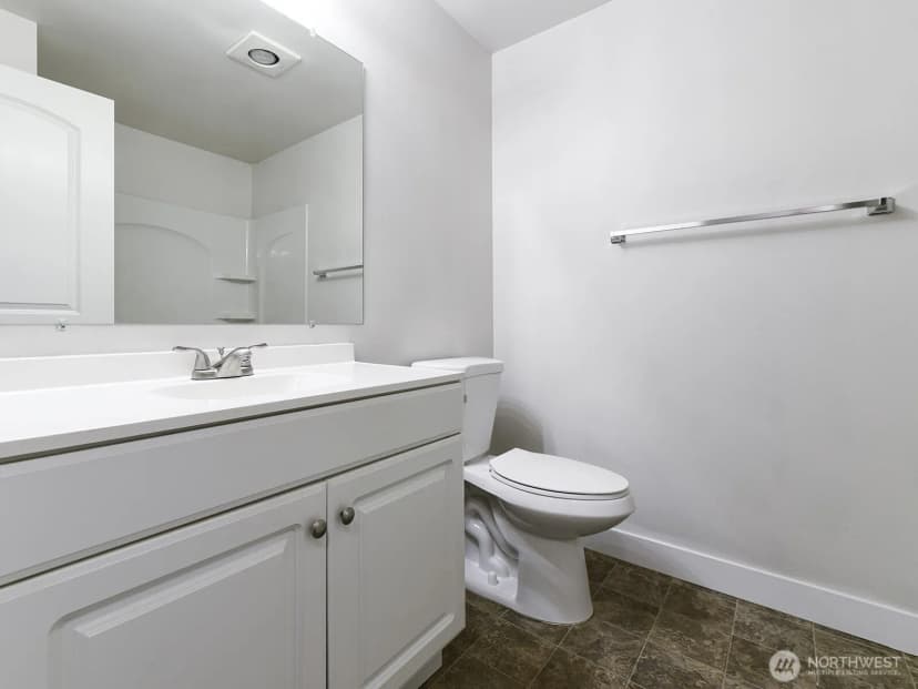 Property photo for 108 Washington Court Se, Yelm photo 14