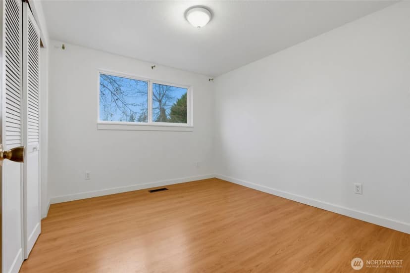 Property photo for 11906 Golden Given Road E, Tacoma photo 20