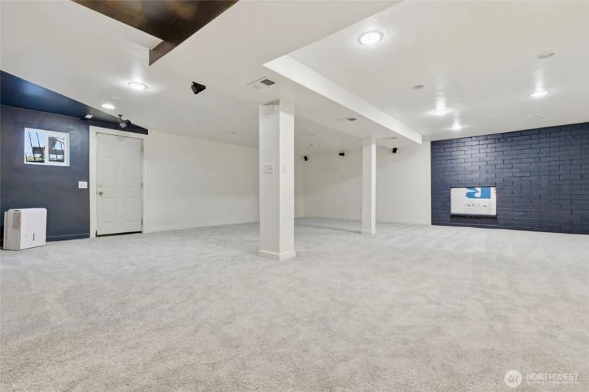 Property photo for 11906 Golden Given Road E, Tacoma photo 32