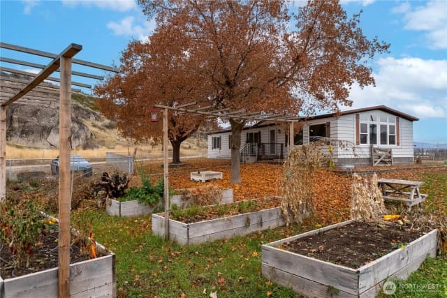 Property photo for 44 Nickles Road, Okanogan photo 5