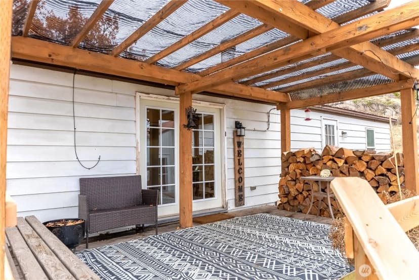 Property photo for 44 Nickles Road, Okanogan photo 7