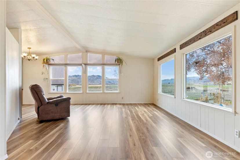 Property photo for 44 Nickles Road, Okanogan photo 13