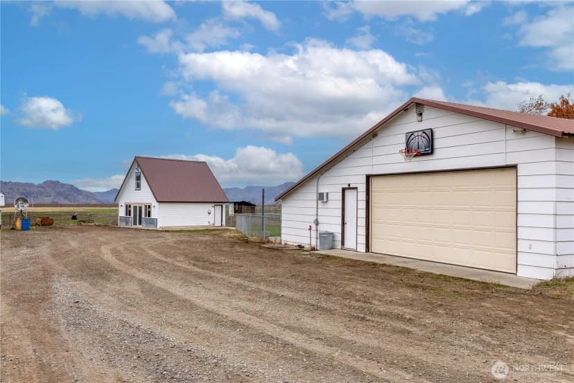 Property photo for 44 Nickles Road, Okanogan photo 28