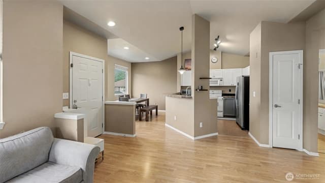 Property photo for 1500 S 18th Street #s202, Renton photo 4