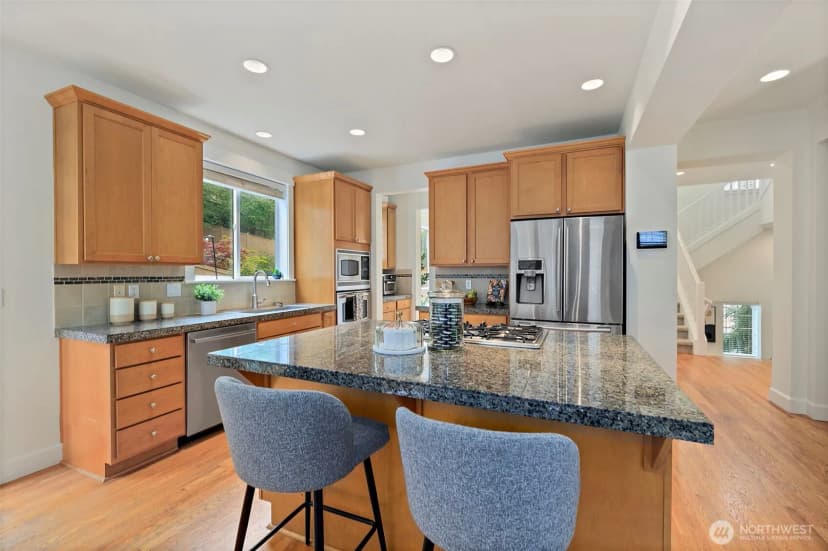 Property photo for 6912 Silent Creek Avenue Se, Snoqualmie photo 15