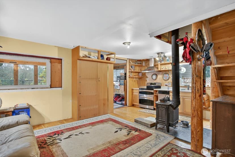 Property photo for 7554 Nooksack Rd, Everson photo 22