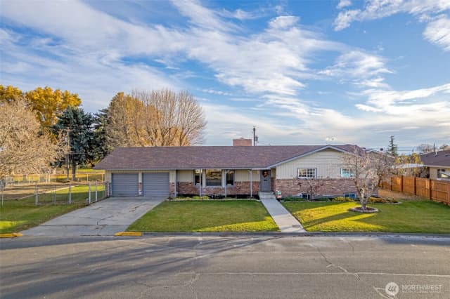 Property photo for 608 H Street Se, Quincy