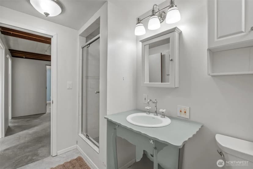 Property photo for 608 H Street Se, Quincy photo 25