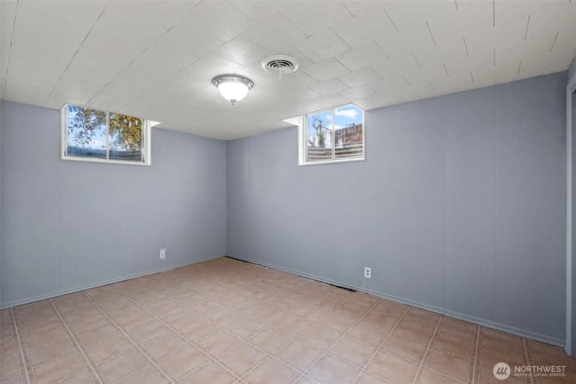 Property photo for 608 H Street Se, Quincy photo 22