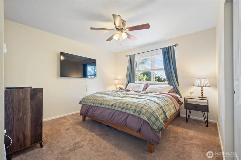Property photo for 7677 Kildare Loop Nw, Silverdale photo 17